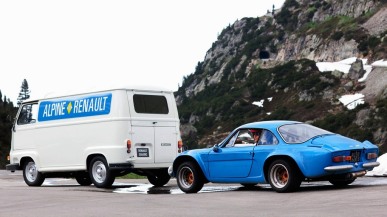 Alpine-Renault-A110-with-Estafette-Van_web
